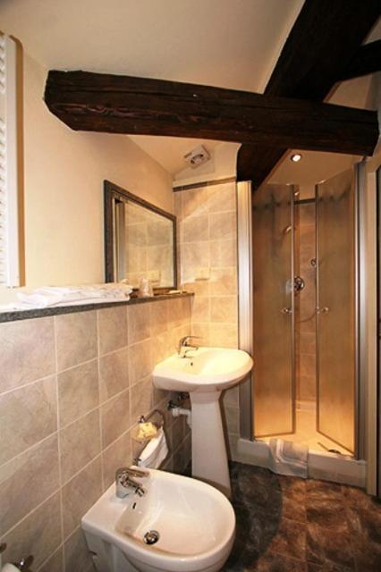 Hotel Alpino Barga Extérieur photo